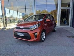 Rosso Usata 2023 Kia Picanto Urban Due volumi | 11.300 € (Buon prezzo)