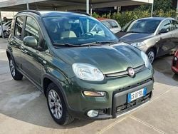 Verde Usata 2016 Fiat Panda 4x4 Due volumi | 10.500 € (Buon prezzo)