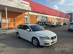Bianco Usata 2012 Volvo V50 R-Design Station wagon | 5500 € (Cara)