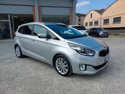 Argento Usata 2013 Kia Carens Monovolume | 5900 € (Super prezzo)