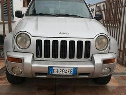 Grigio Usata 2002 Jeep Cherokee SUV | 3700 € (Cara)