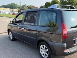 Grigio Usata 2012 Peugeot 807 Active Monovolume | 3300 € (Buon prezzo)