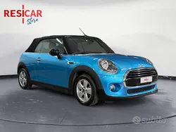 Blu metallizzato / tetto nero Usata 2018 Mini Cooper D Cabriolet Cabrio | 18.500 € (Super prezzo)