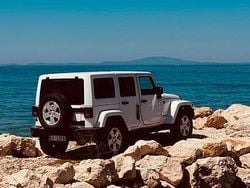 Bianco Usata 2011 Jeep Wrangler Sahara SUV | 27.000 € (Molto cara)