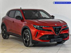Rosso Nuova 2025 Alfa Romeo Junior SUV | 29.800 € (Buon prezzo)
