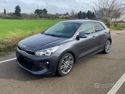 Grigio Usata 2018 Kia Rio Tre volumi | 11.900 € (Cara)