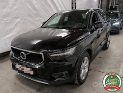 Nero Usata 2020 Volvo XC40 Momentum SUV | 21.900 € (Buon prezzo)