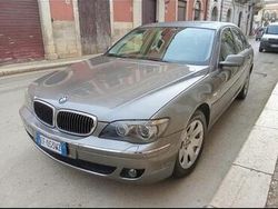 Grigio Usata 2008 BMW 730 Tre volumi | 9000 €