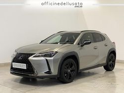 Grigio Usata 2021 Lexus UX SUV | 19.900 € (Buon prezzo)