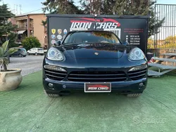 Blu Usata 2012 Porsche Cayenne SUV | 19.900 € (Buon prezzo)