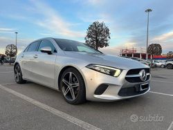 Grigio Usata 2019 Mercedes A180 Tre volumi | 19.300 € (Buon prezzo)