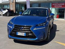 Blu cielo Usata 2016 Lexus NX300h Luxury Line SUV | 21.900 € (Ottimo prezzo)