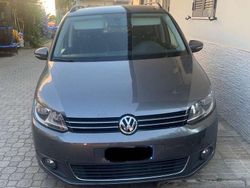 Grigio Usata 2012 VW Touran Comfortline Monovolume | 9000 € (Molto cara)