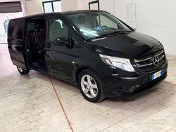 Nero Usata 2017 Mercedes Vito Tre volumi | 18.000 €