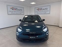 Verde Usata 2024 Fiat 600 La Prima SUV | 23.900 € (Buon prezzo)