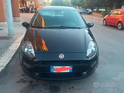 Nero Usata 2014 Fiat Punto Lounge Due volumi | 4800 € (Ottimo prezzo)