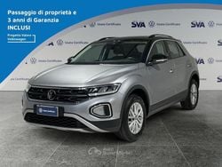 Grigio Usata 2024 VW T-Roc Life SUV | 28.900 € (Buon prezzo)