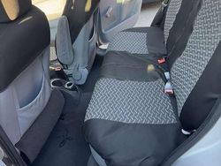 Usata 2003 Citroën C3 Elegance Tre volumi | 900 € (Ottimo prezzo)