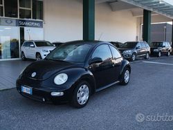 Nero Usata 2003 VW Beetle Tre volumi | 2700 € (Ottimo prezzo)