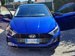 Blu/azzurro Usata 2021 Hyundai i20 Due volumi | 16.000 € (Cara)