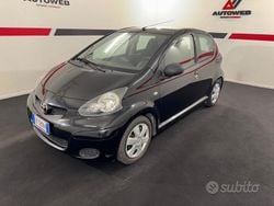 Nero Usata 2011 Toyota Aygo Connect Style Due volumi | 3990 € (Buon prezzo)
