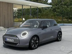 Melting silver iii Nuova 2024 Mini Cooper SE Classic Due volumi | 36.952 € (Cara)