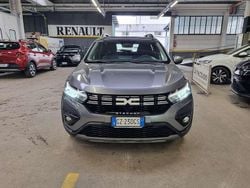 Grigio scisto Usata 2025 Dacia Sandero Expression Tre volumi | 16.000 € (Buon prezzo)