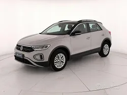 Ascot grey met. Usata 2022 VW T-Roc Life SUV | 20.900 € (Buon prezzo)