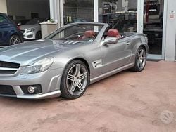 Grigio Usata 2008 Mercedes SL63 AMG AMG Cabrio | 80.000 €