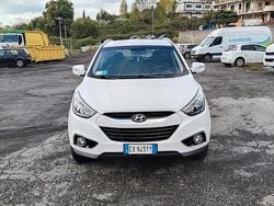 Bianco Usata 2015 Hyundai ix35 Xpossible SUV | 9300 € (Buon prezzo)