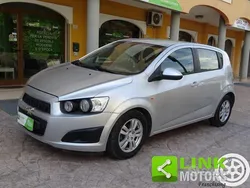 Argento(met.) Usata 2014 Chevrolet Aveo LT Tre volumi | 4000 € (Buon prezzo)