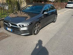 Grigio Usata 2019 Mercedes A220 Tre volumi | 27.000 € (Buon prezzo)