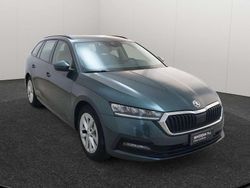 Blu Usata 2021 Skoda Octavia Executive Station wagon | 17.900 € (Buon prezzo)