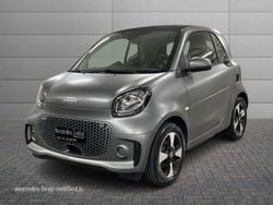 Gris Usado 2021 Smart ForTwo Electric Drive Passion Berlina | 12.650 € (Precio justo)