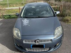 Usata 2011 Fiat Bravo Due volumi | 2000 € (Ottimo prezzo)
