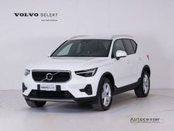 Bianco Usata 2025 Volvo XC40 Core SUV | 35.900 € (Buon prezzo)