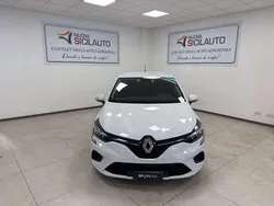 Bianco Usata 2022 Renault Clio V Zen Tre volumi | 12.500 € (Buon prezzo)
