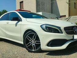 Bianco / metallizzato Usata 2016 Mercedes A180 Premium Tre volumi | 15.200 € (Buon prezzo)