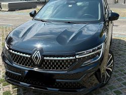 Nero Usata 2023 Renault Austral Iconic SUV | 29.900 € (Cara)