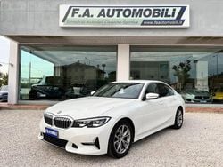 Bianco Usata 2019 BMW 320 Luxury Line Tre volumi | 27.500 € (Buon prezzo)