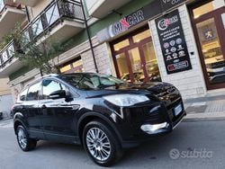 Nero Usata 2014 Ford Kuga SUV | 10.900 € (Buon prezzo)