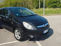 Nero Usata 2010 Opel Corsa Sport Tre volumi | 2200 € (Super prezzo)