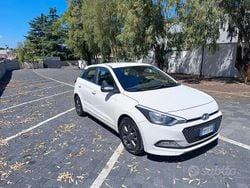 Usata 2018 Hyundai i20 Tre volumi | 6000 € (Ottimo prezzo)