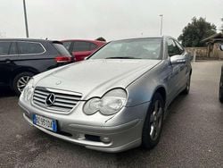 Grigio Usata 2002 Mercedes C200 Coupé | 3250 € (Buon prezzo)