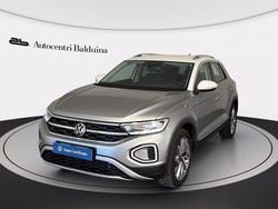 Pyrit silver met Usata 2023 VW T-Roc Style SUV | 22.900 € (Buon prezzo)