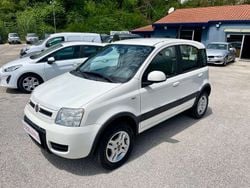 Bianco Usata 2012 Fiat Panda 4x4 Climbing Due volumi | 7490 € (Ottimo prezzo)