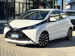Usata 2018 Toyota Aygo X-play Due volumi | 9490 € (Cara)