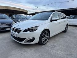 Bianco Usata 2014 Peugeot 308 Allure Station wagon | 7900 € (Buon prezzo)