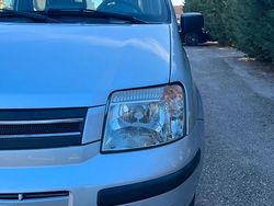 Grigio Usata 2010 Fiat Panda Tre volumi | 2600 € (Ottimo prezzo)