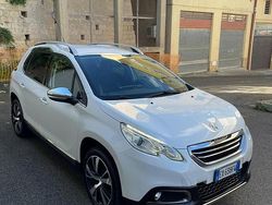 Bianco Usata 2014 Peugeot 2008 Allure SUV | 6990 € (Cara)
